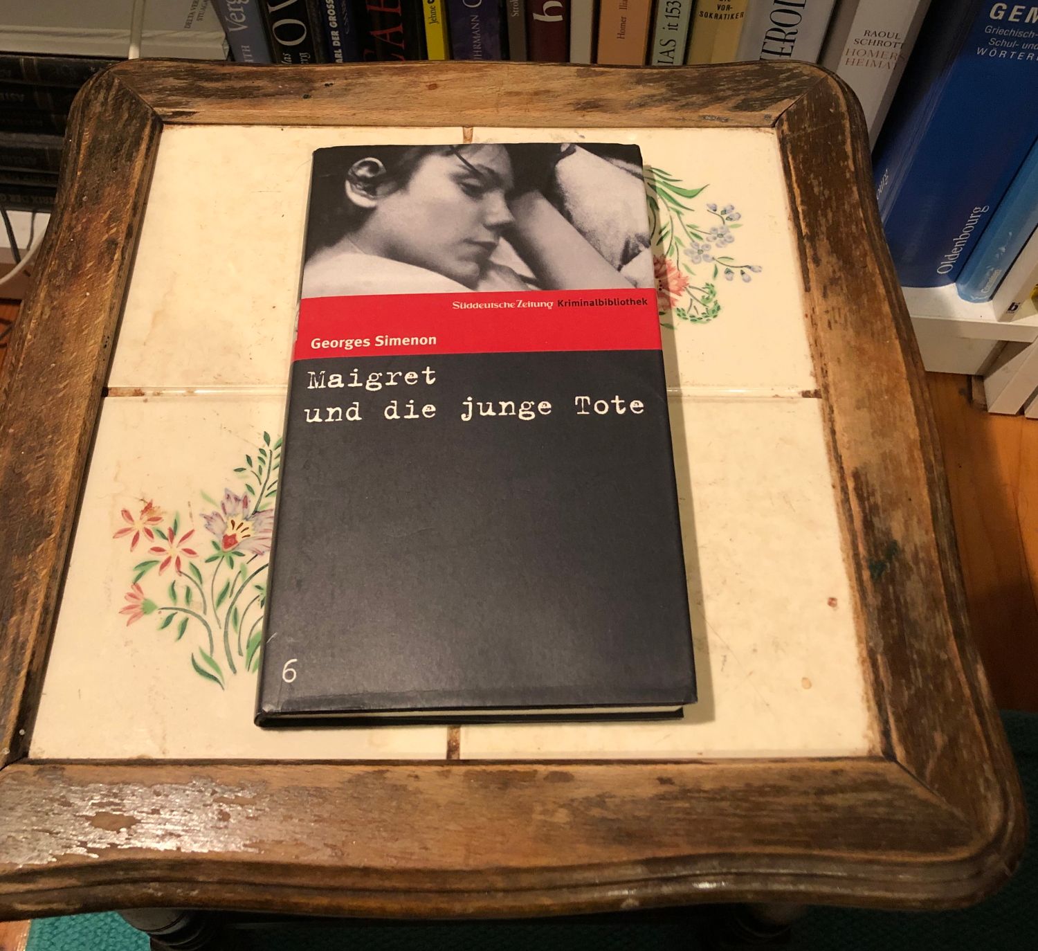 Buchkritik: „Maigret und die junge Tote“ - ein Kommissar für 75 Fälle